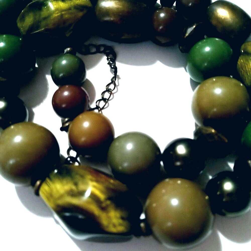Vintage Chunky Beaded Necklace Green Acrylic Metal Beads Retro 90s Y2k